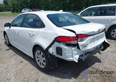 2021 Toyota Corolla Le z USA, uszkodzony, nr VIN 5YFEPMAE3MP267227